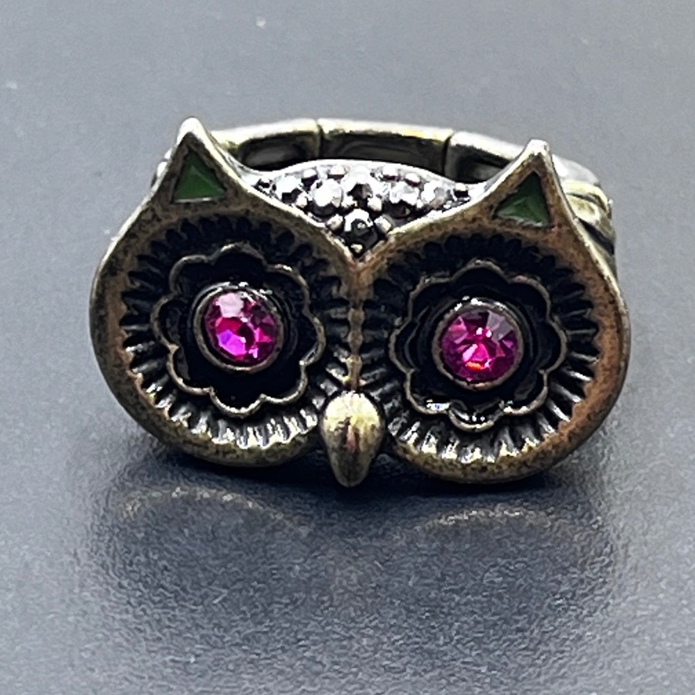 Betsey Johnson Vintage Owl Bronze Pink Rhinestone Vampire Slayer Stretch Ring
